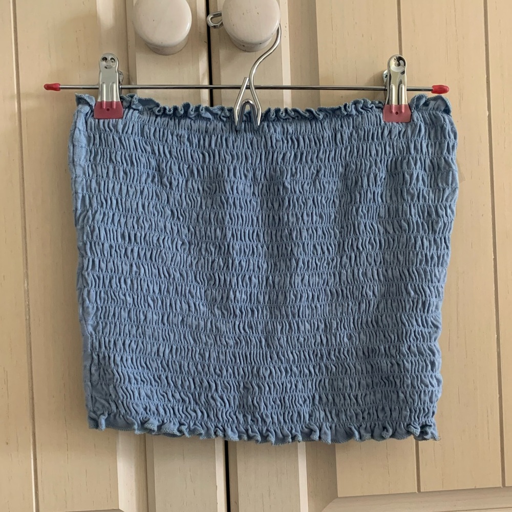 Tillys ribbed light blue tube top!